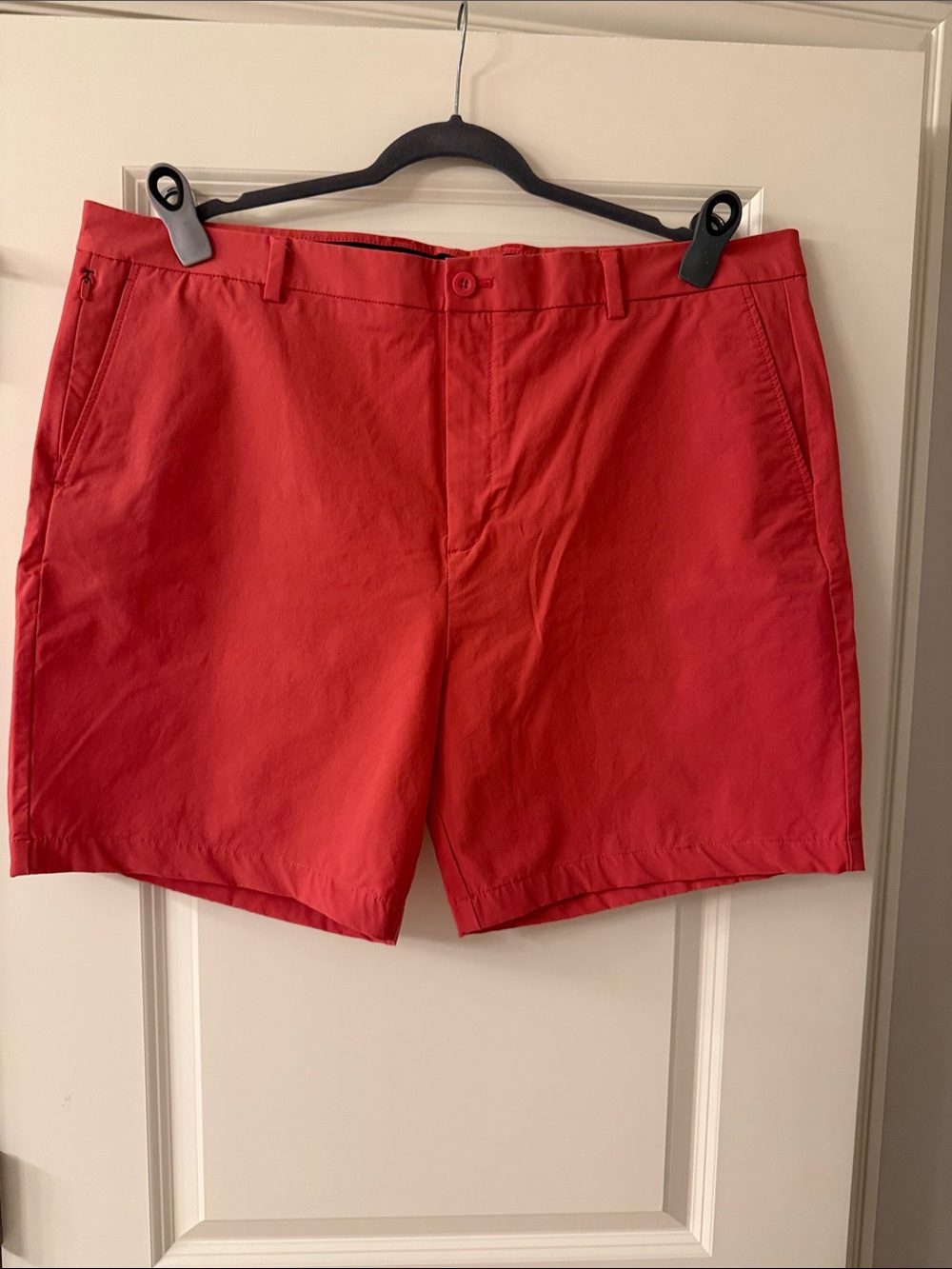 Vineyard Vines Red Flat-Front Men's Shorts